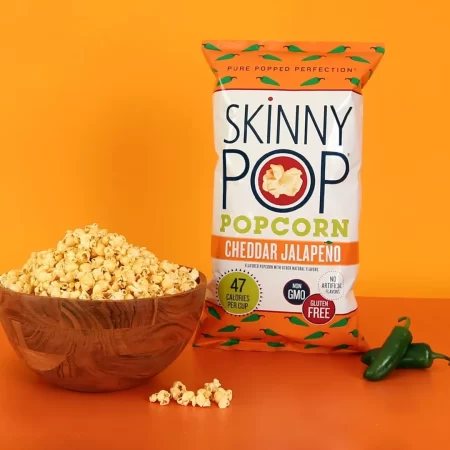 SkinnyPop Cheddar Jalapeño, bolsas de 4.4 onzas para comestibles, Skinny Pop, bocadillos saludables de palomitas de maíz, sin gluten (paquete de 2)